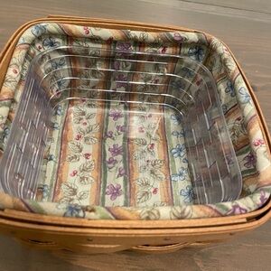 2007 Longaberger Berry Woven Basket with Floral Liner